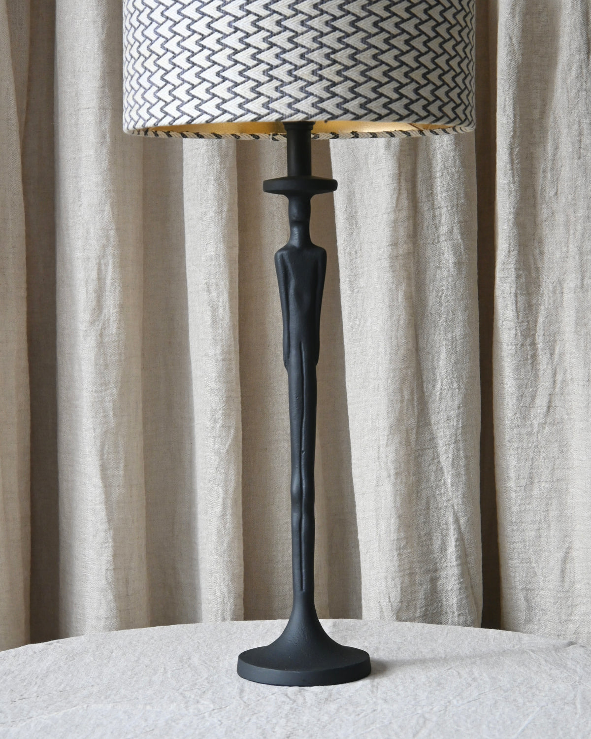 Base lampara mesa Giacometti 62cm h