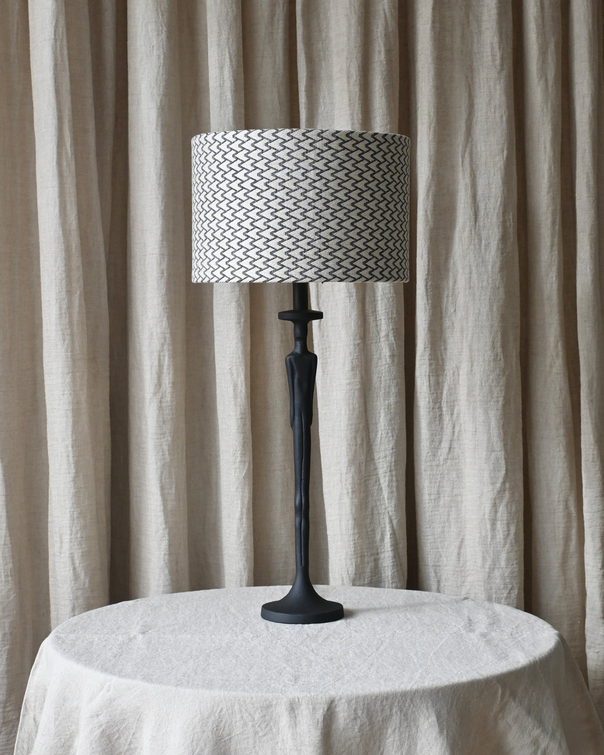 Base lampara mesa Giacometti 62cm h