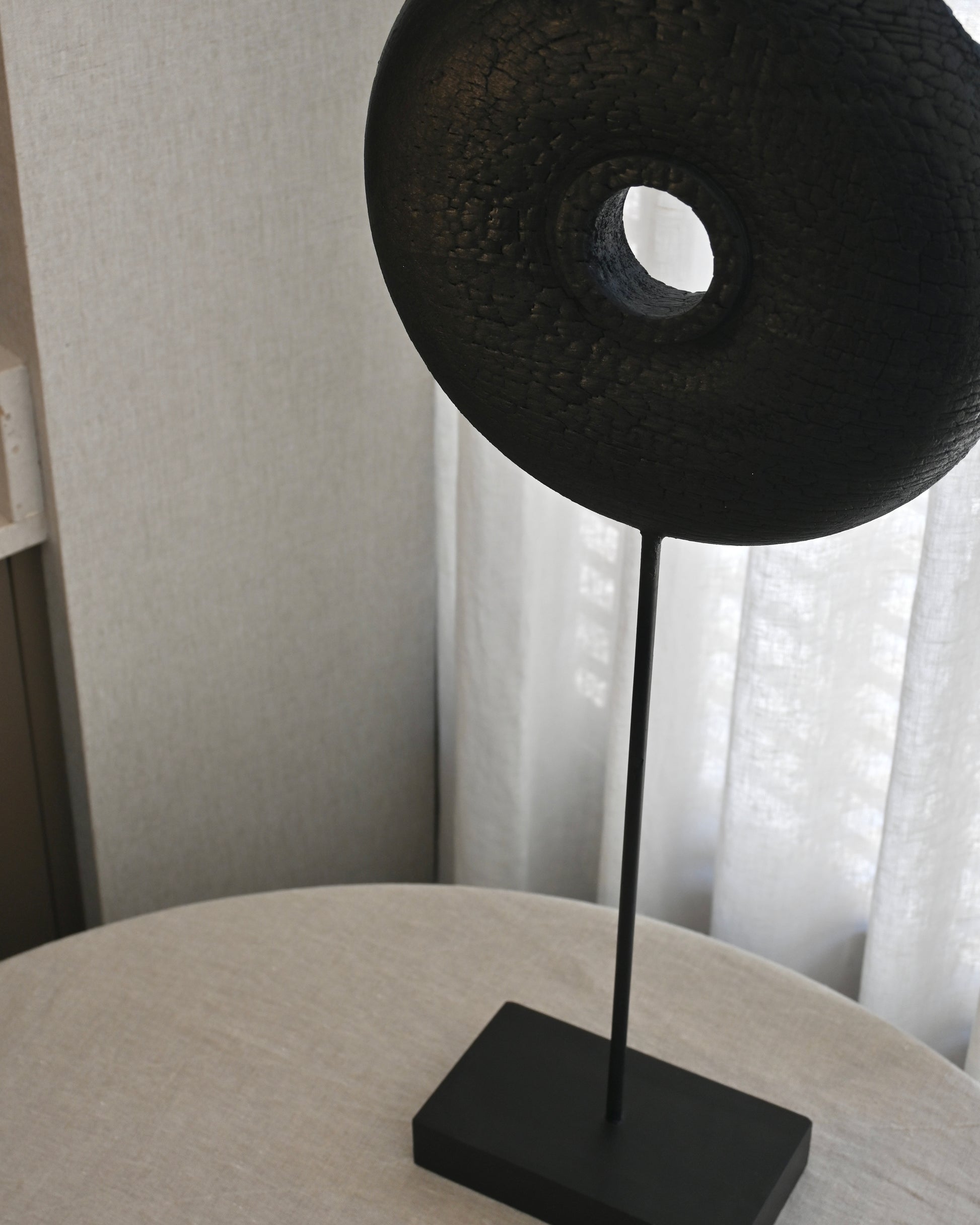 Disco de madera decorativo