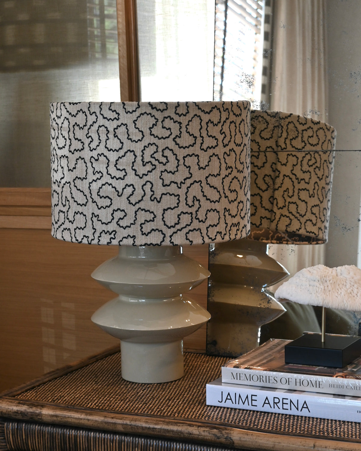 Base lampara totem crema brillo