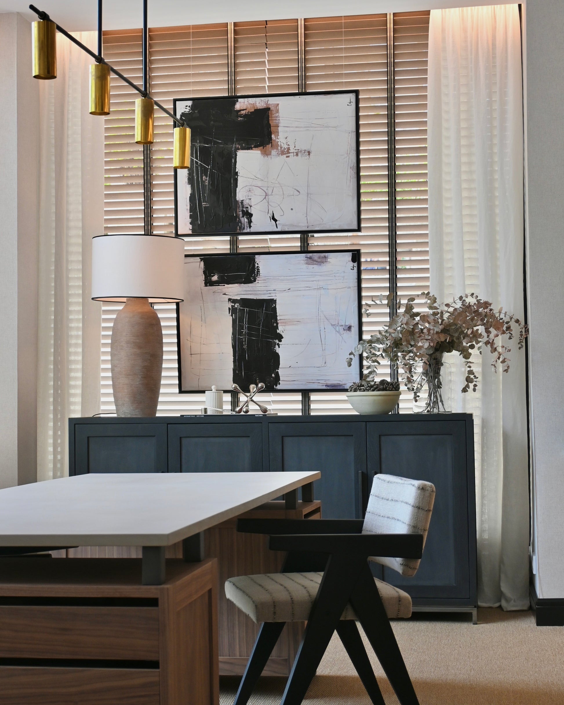 Lámpara de techo hierro negro y latón dorado