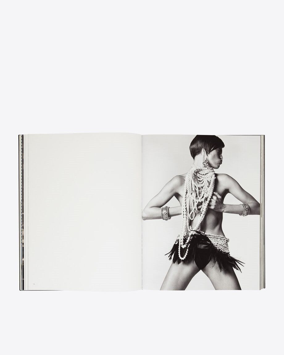 LIBRO - Linda Evangelista Photographed by Steven Meisel