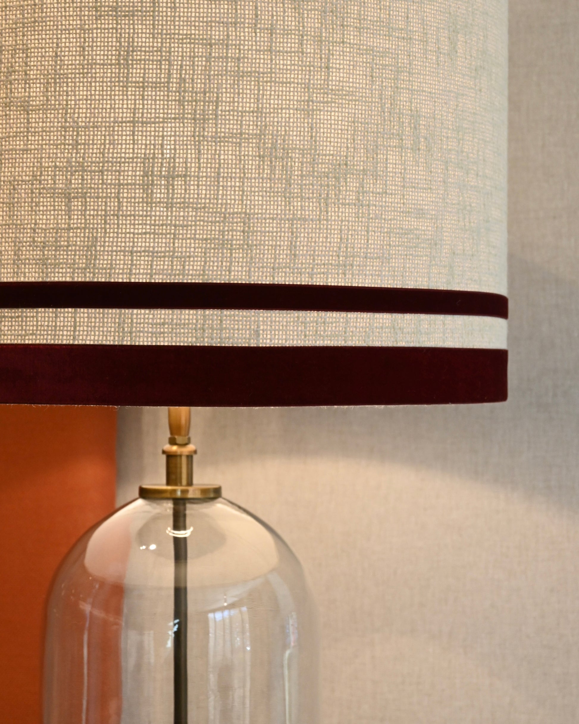 Pantalla saco hielo con terciopelo burdeos 45Ø x 30h cm