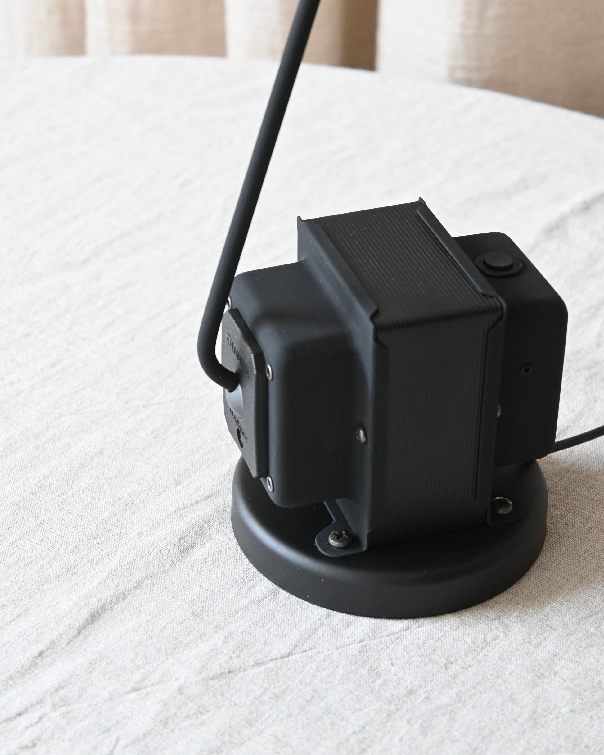 Lampara de mesa - Dalphine Tavolo Led 2700ºK Nero Softouch
