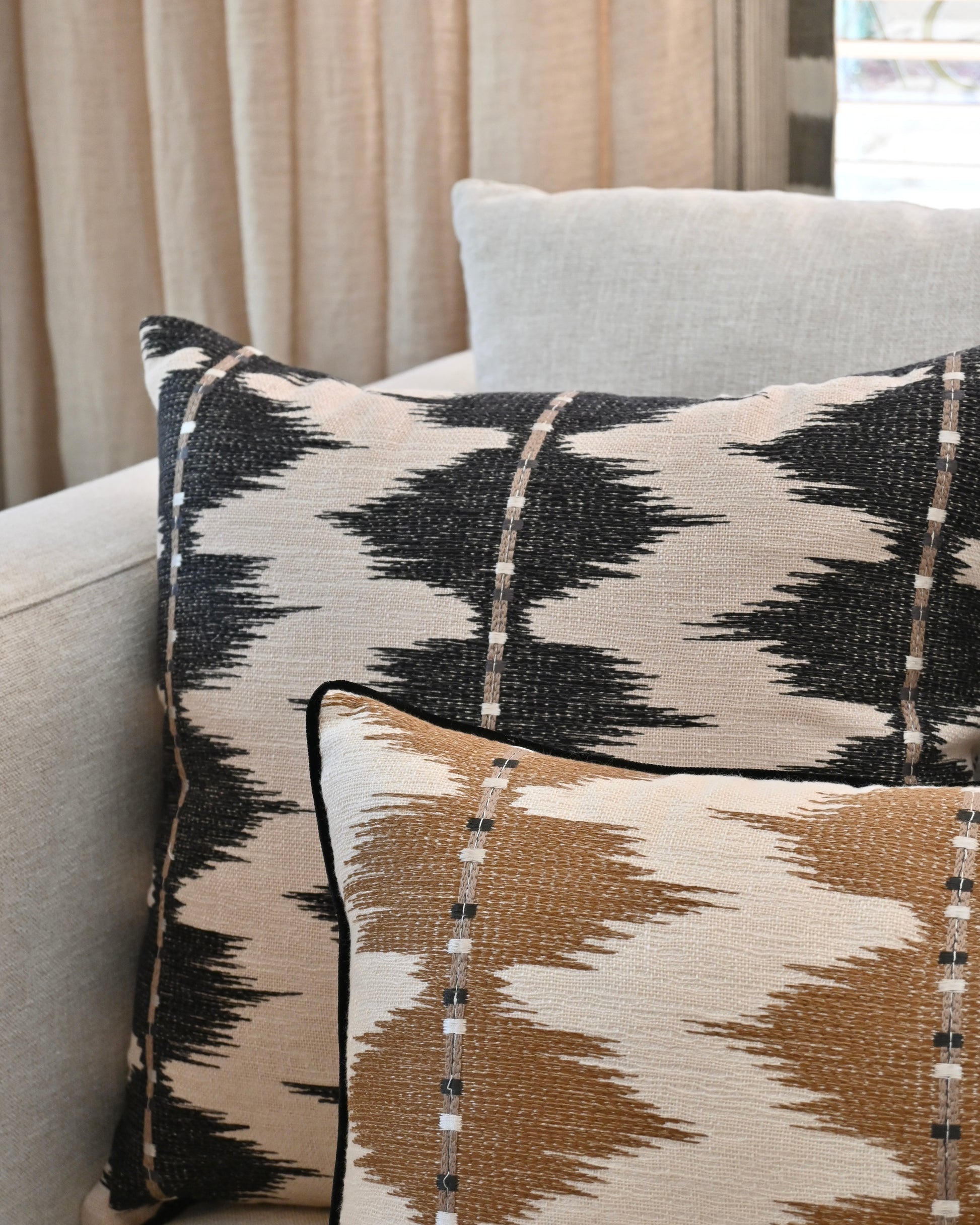 Almohadón Myrthus caramelo