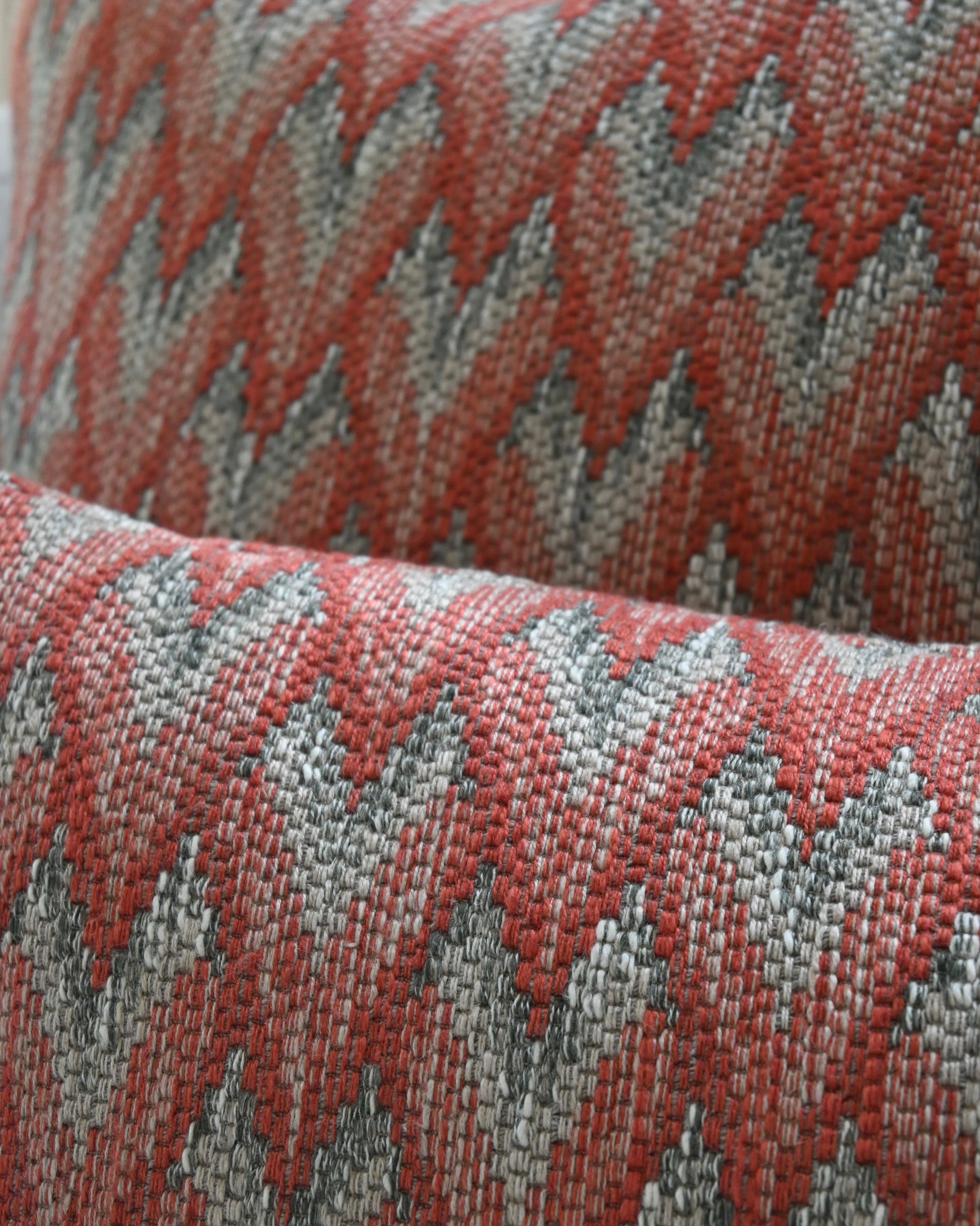 Almohadón tapiz tomate