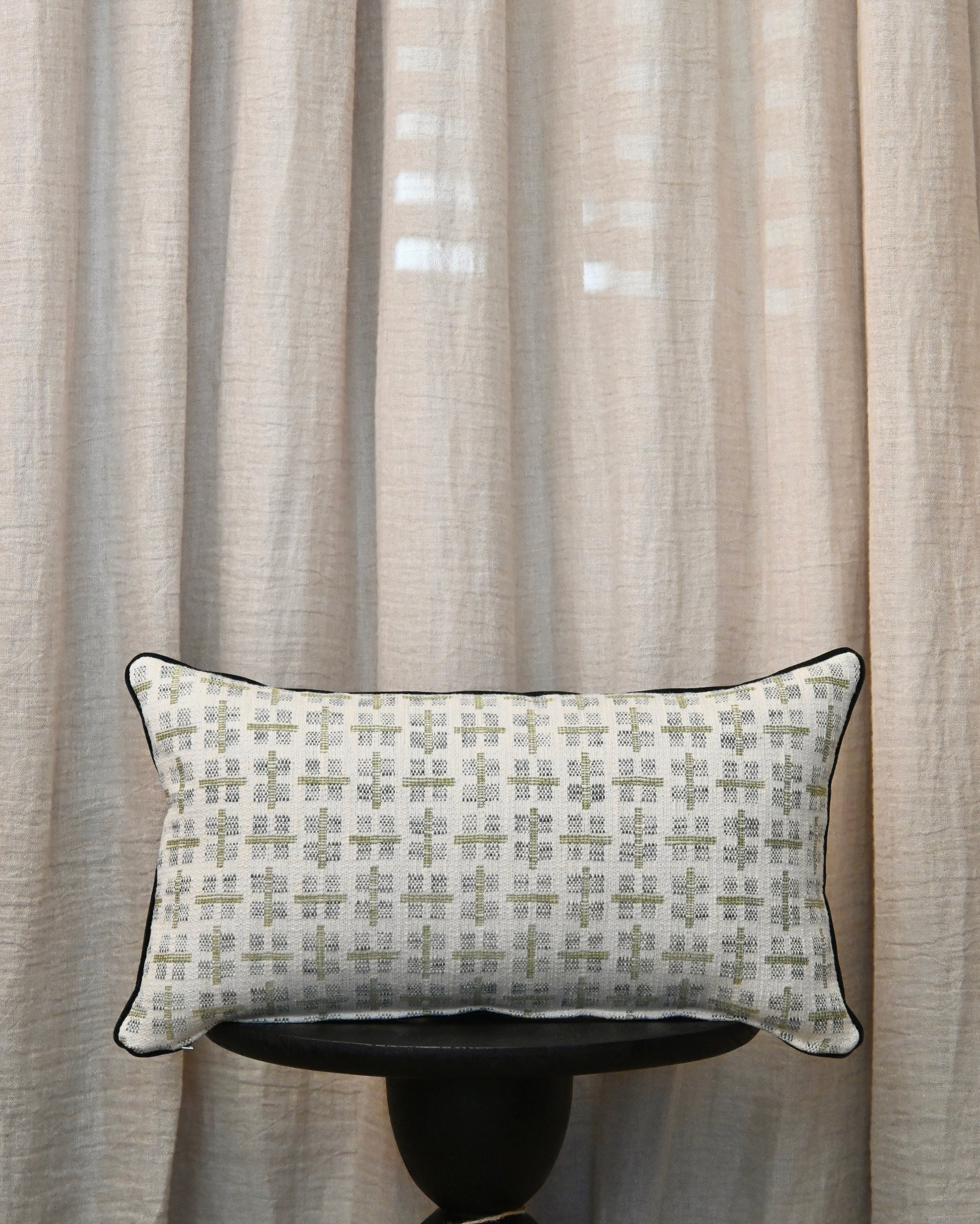 Almohadón geometrico bitono