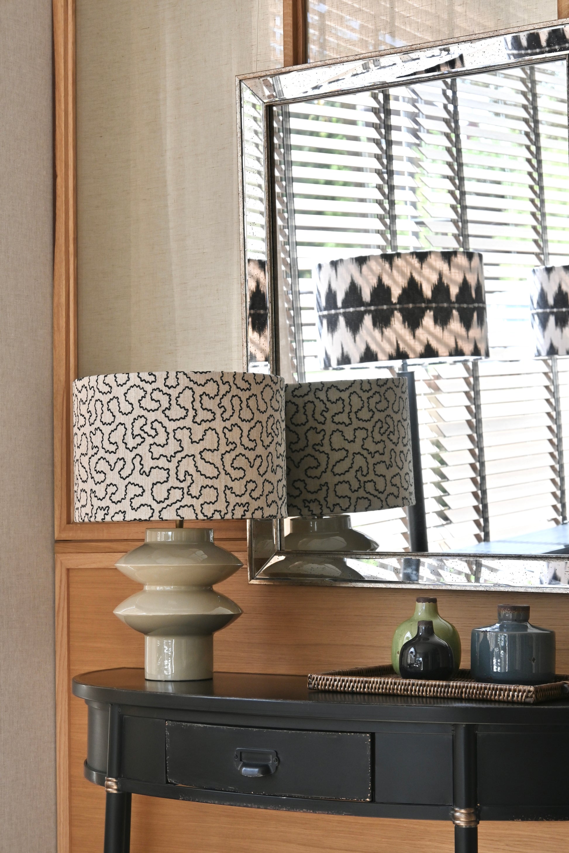 Espejo rectangular con marco en plata vieja